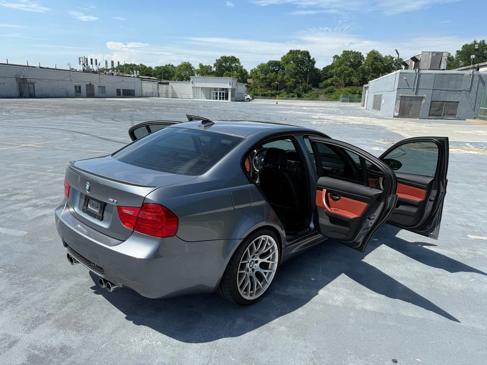 2011 BMW E90 M3 Sedan - Image 22 of 31
