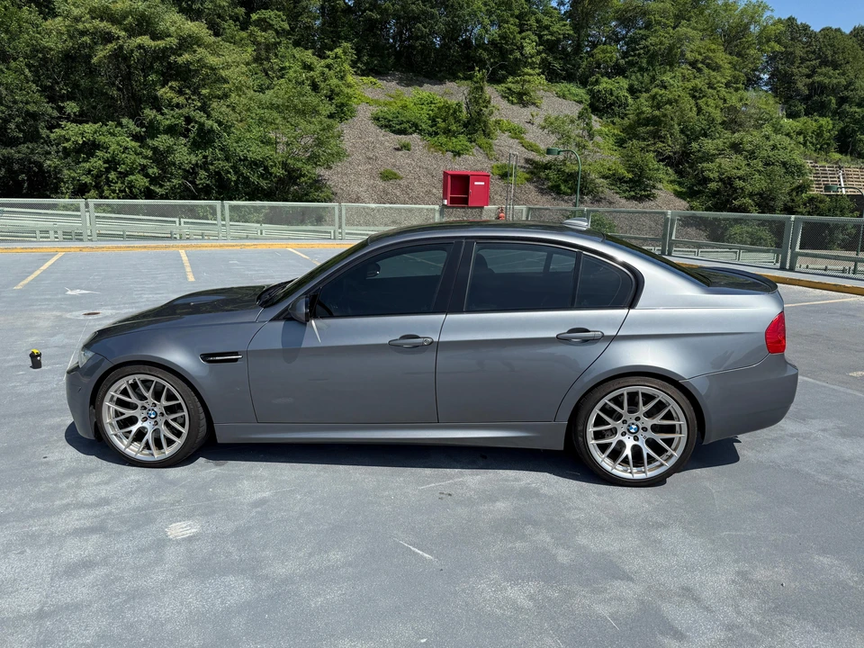 2011 BMW E90 M3 Sedan - Image 8 of 31