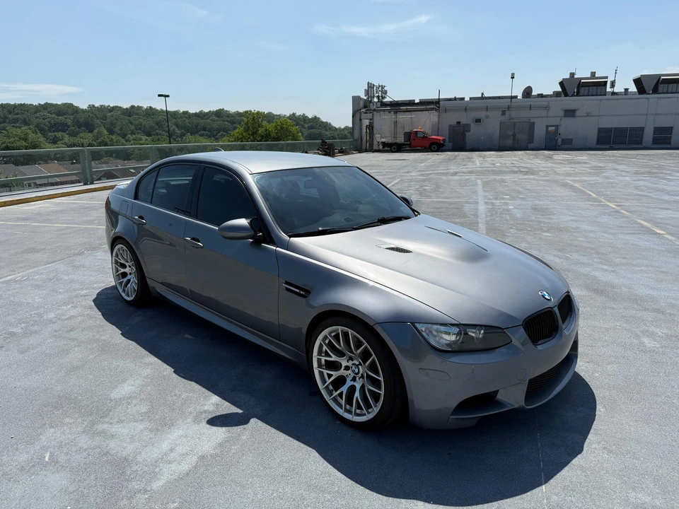2011 BMW E90 M3 Sedan - Image 13 of 31