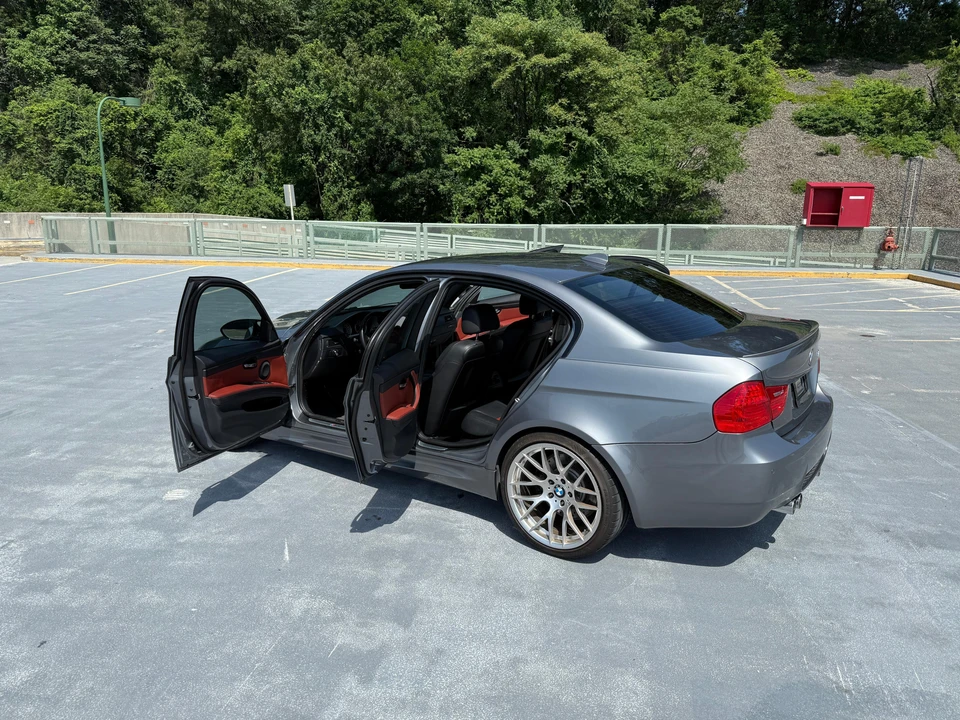 2011 BMW E90 M3 Sedan - Image 19 of 31