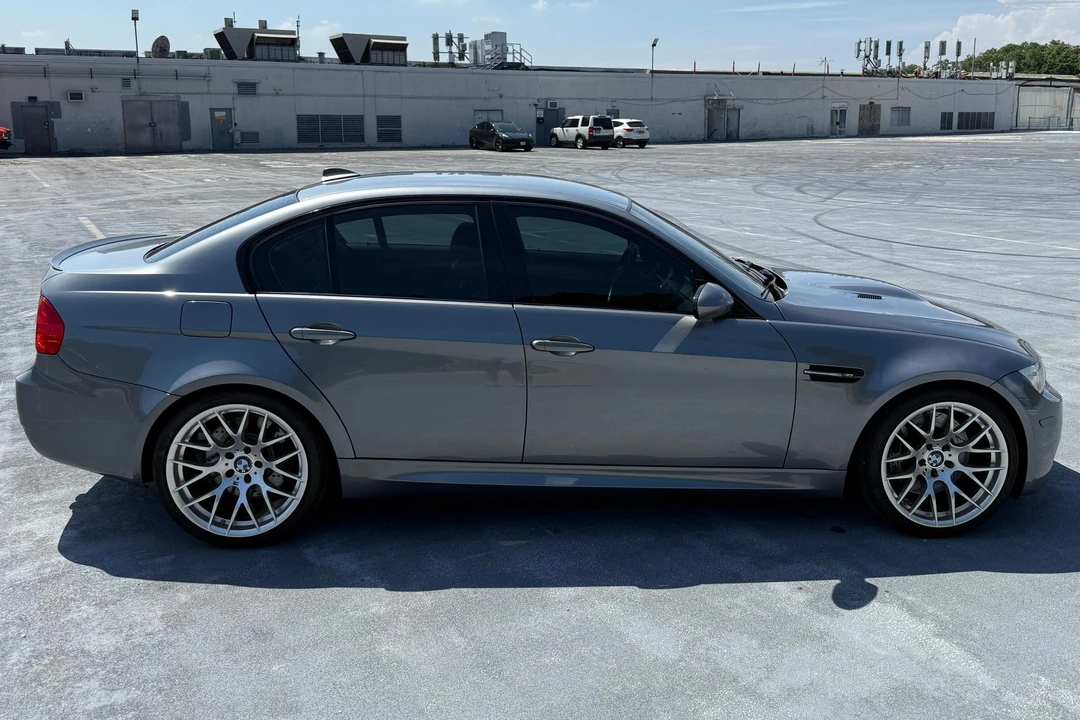 2011 BMW E90 M3 Sedan - Image 3 of 31