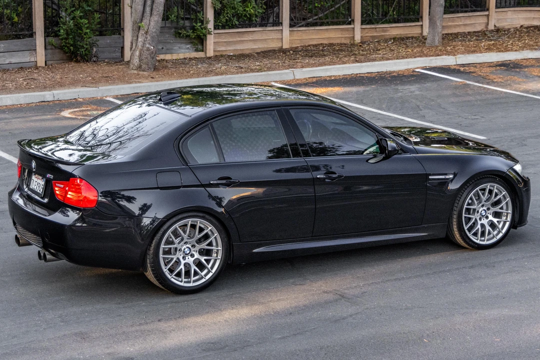 2011 BMW E90 M3 Sedan - Image 10 of 31
