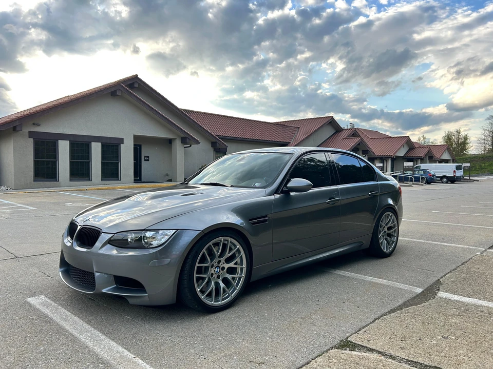 2011 BMW E90 M3 Sedan - Image 7 of 31