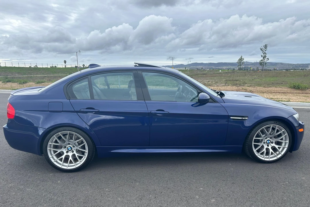 2011 BMW E90 M3 Sedan - Image 3 of 31