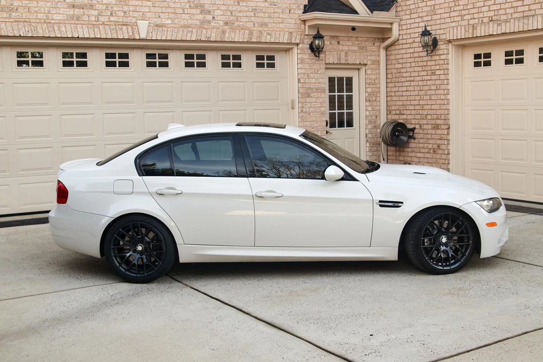 2011 BMW E90 M3 Sedan - Image 14 of 31