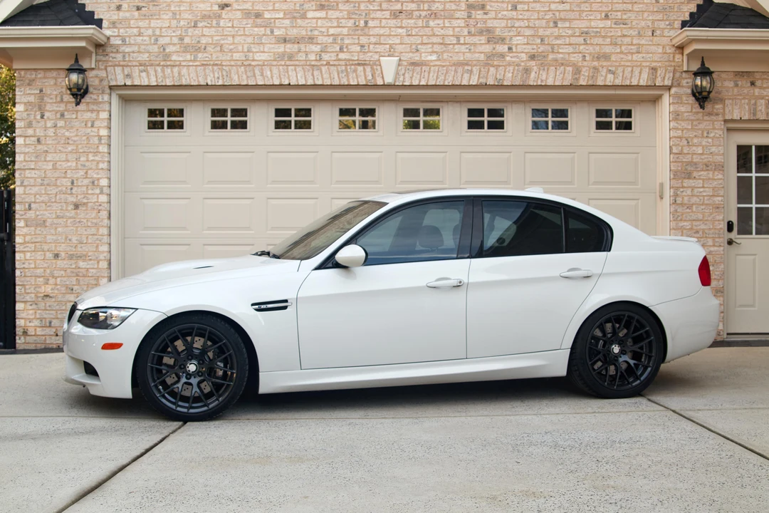2011 BMW E90 M3 Sedan - Image 12 of 31