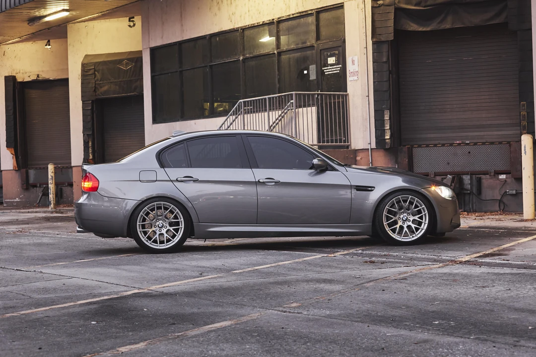 2011 BMW E90 M3 Sedan - Image 16 of 31