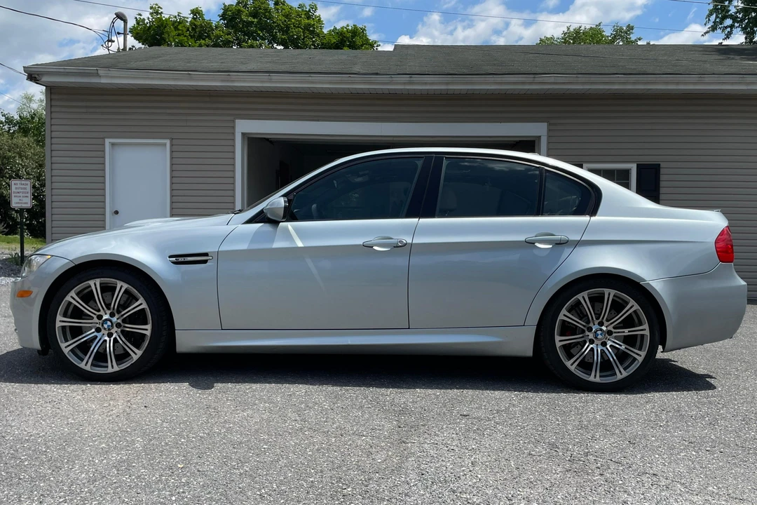 2011 BMW E90 M3 Sedan - Image 3 of 31