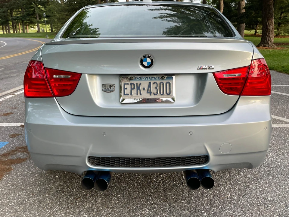 2011 BMW E90 M3 Sedan - Image 9 of 31