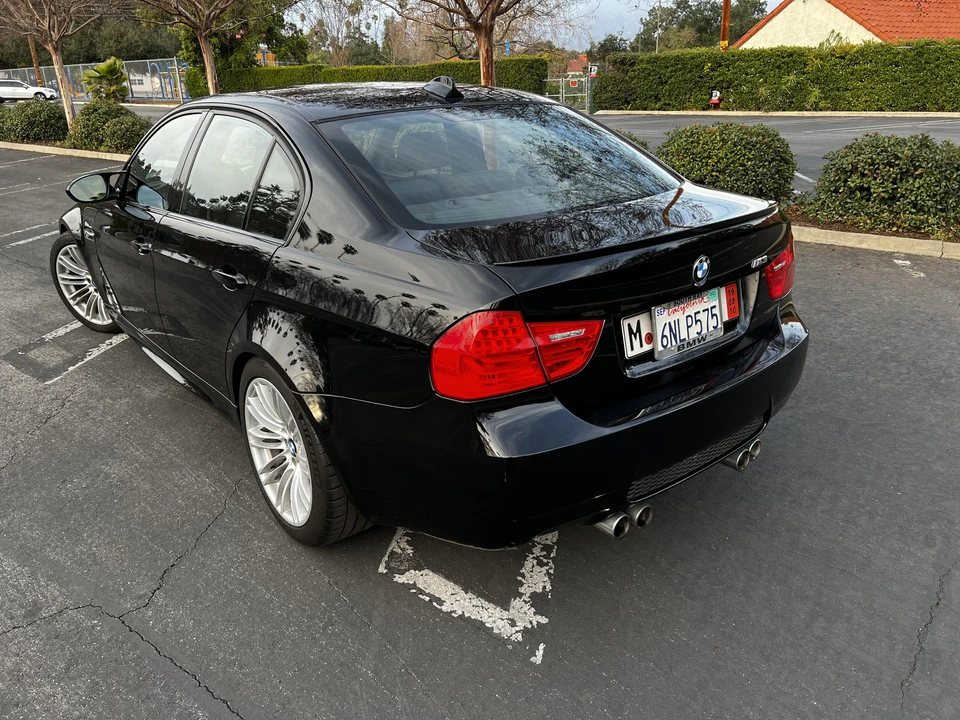 2011 BMW E90 M3 Sedan - Image 17 of 31