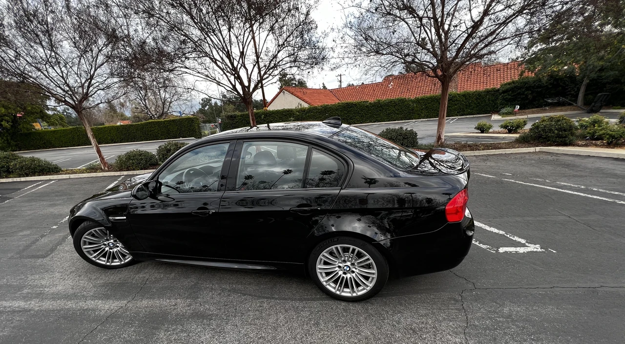 2011 BMW E90 M3 Sedan - Image 15 of 31