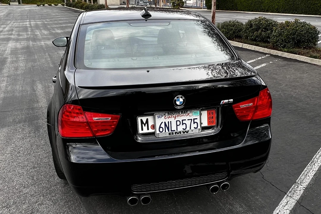 2011 BMW E90 M3 Sedan - Image 5 of 31