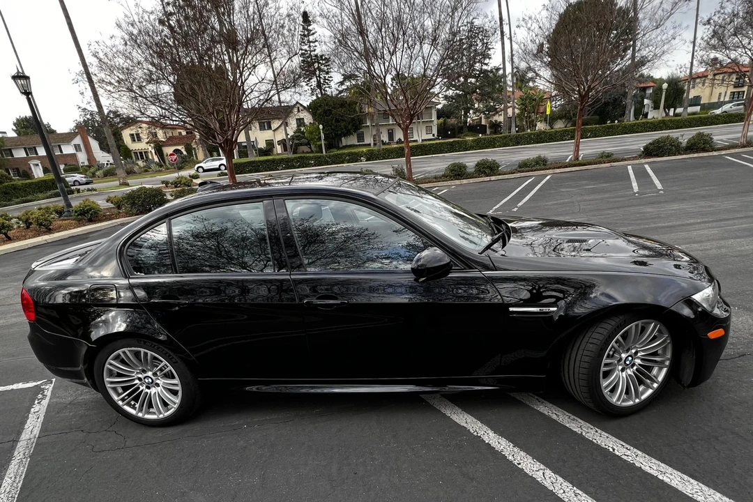 2011 BMW E90 M3 Sedan - Image 3 of 31