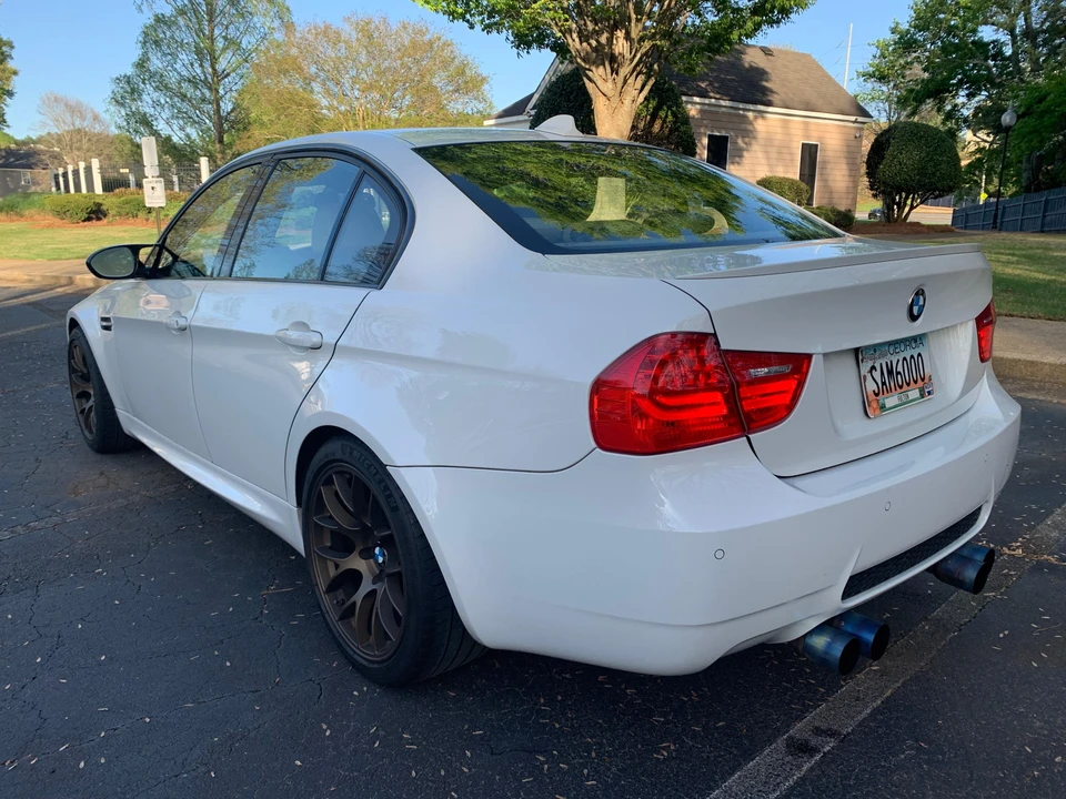 2011 BMW E90 M3 Sedan - Image 11 of 31