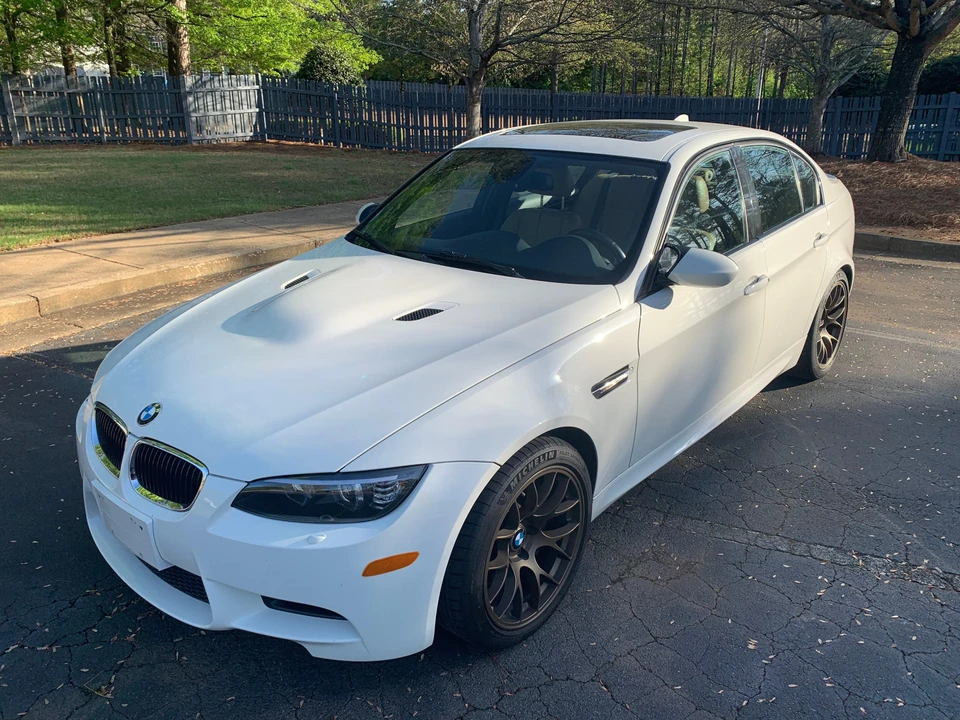 2011 BMW E90 M3 Sedan - Image 9 of 31