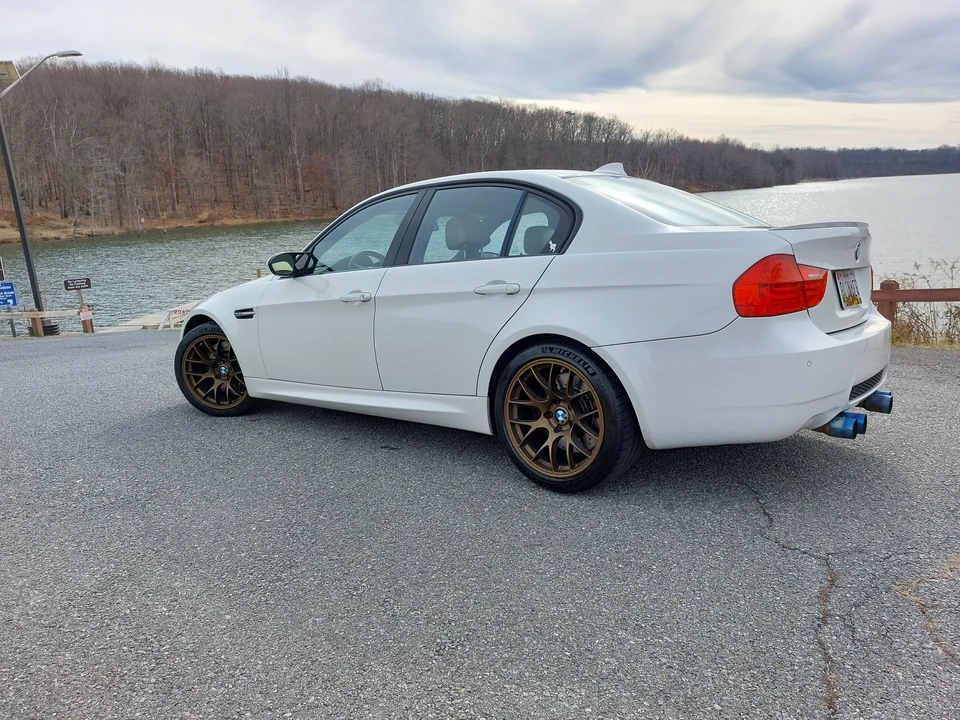 2011 BMW E90 M3 Sedan - Image 20 of 31