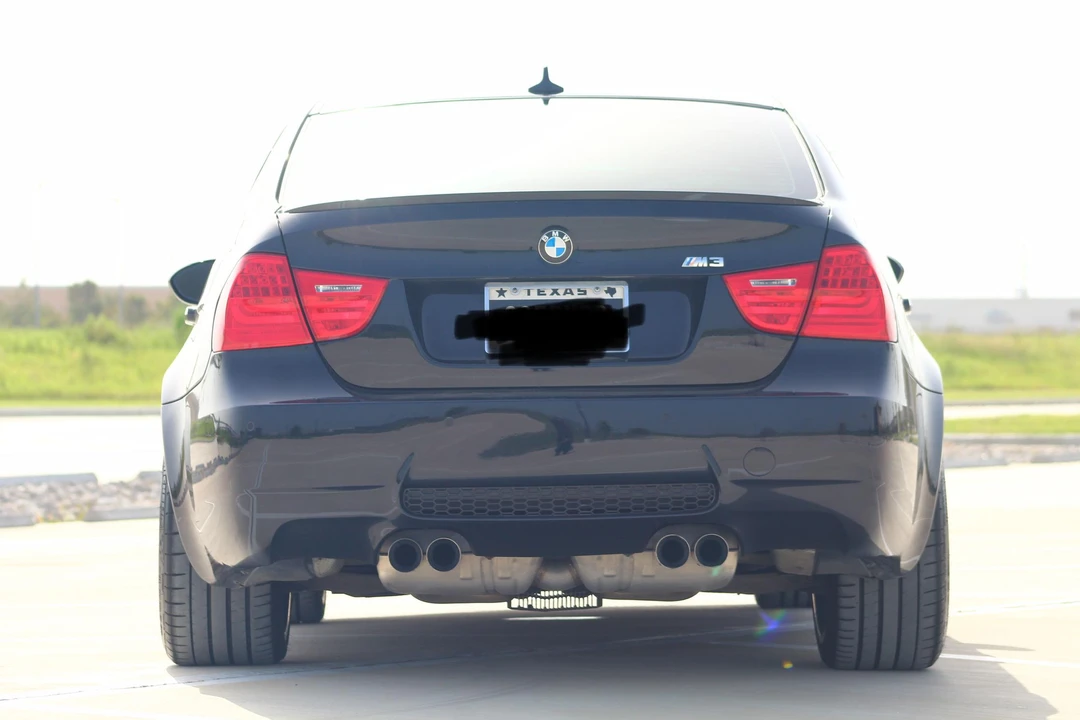 2011 BMW E90 M3 Sedan - Image 8 of 23