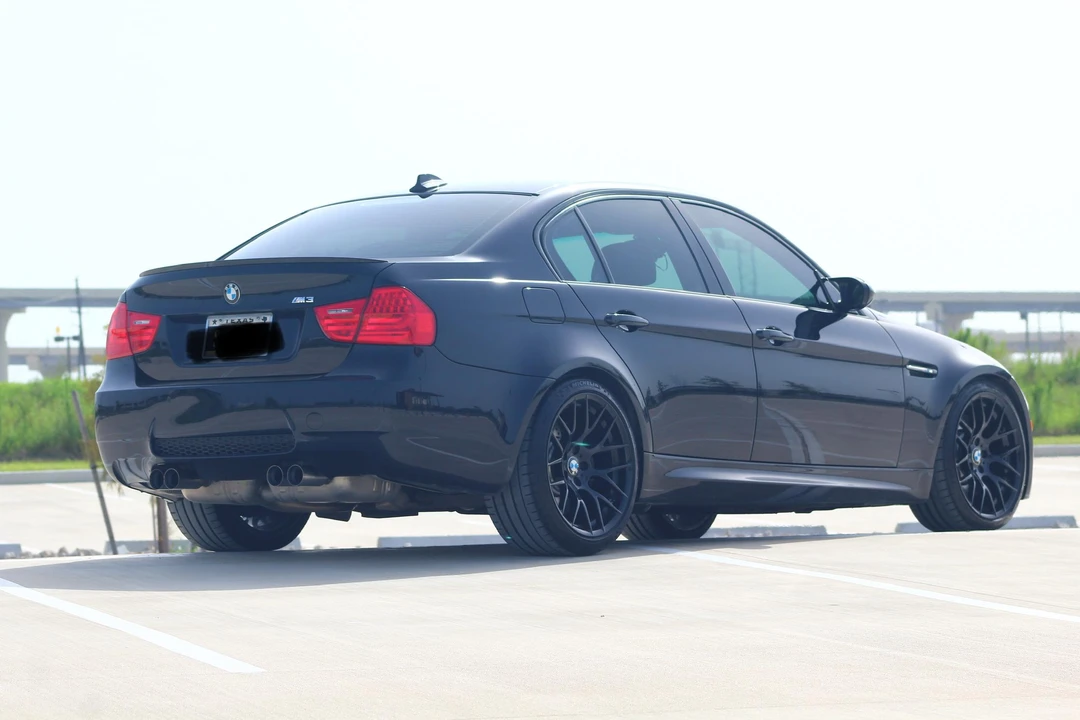2011 BMW E90 M3 Sedan - Image 4 of 23