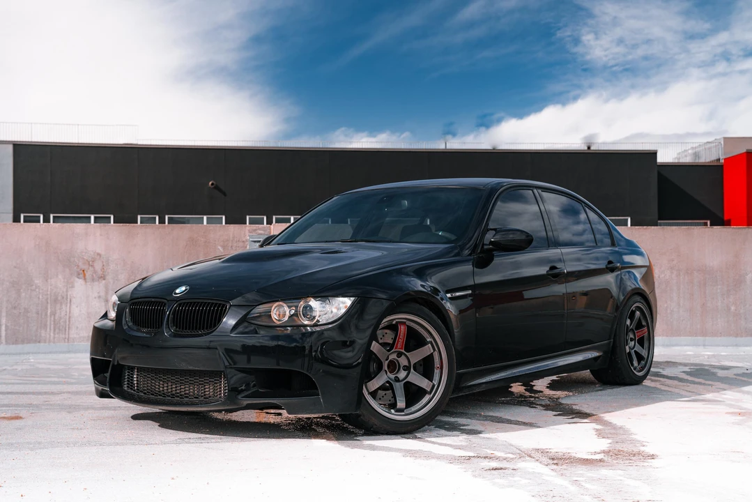 2011 BMW E90 M3 Sedan - Image 9 of 31