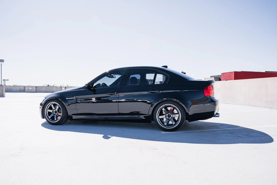 2011 BMW E90 M3 Sedan - Image 14 of 31