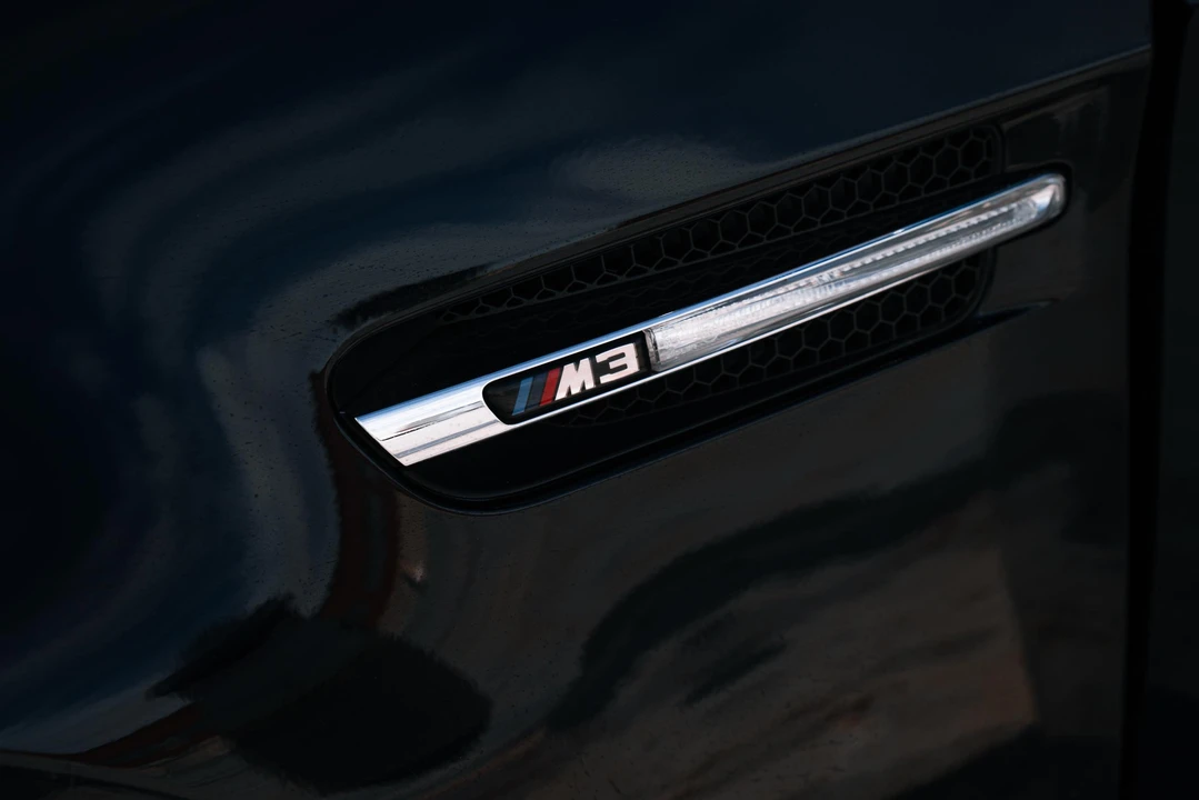 2011 BMW E90 M3 Sedan - Image 27 of 31