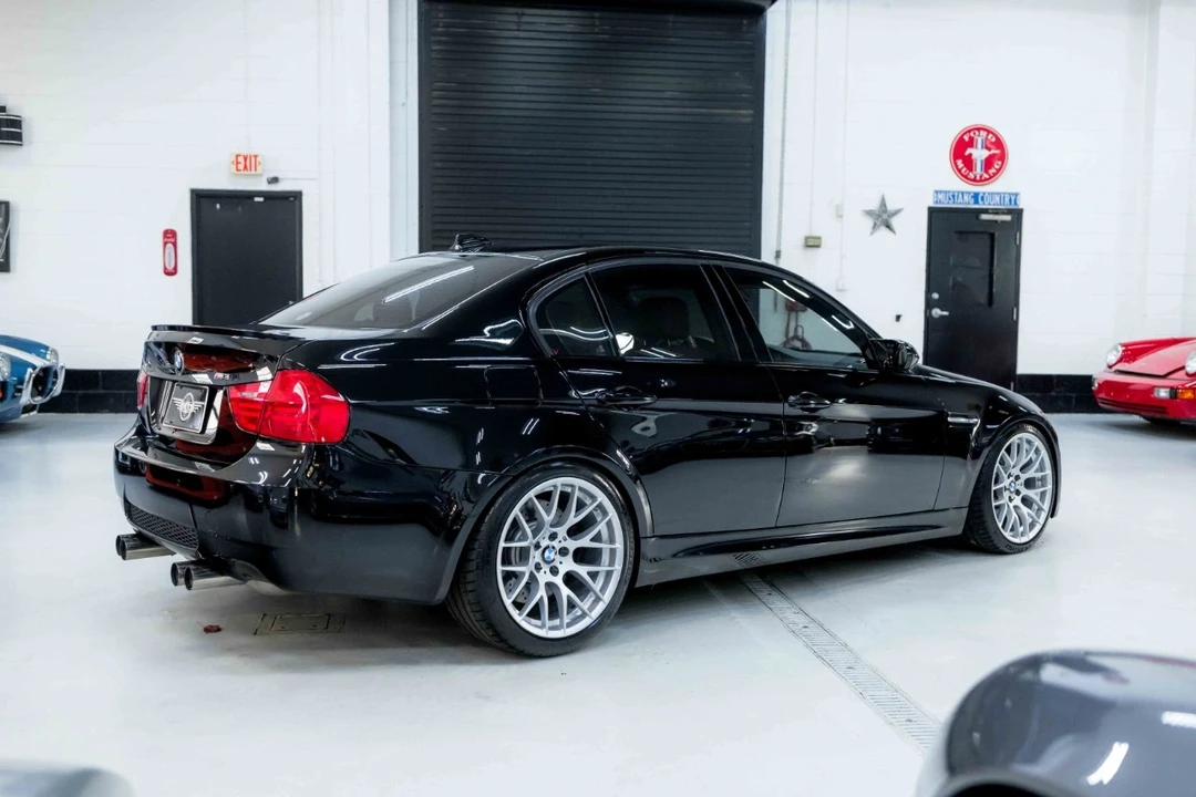 2011 BMW E90 M3 Sedan - Image 7 of 12