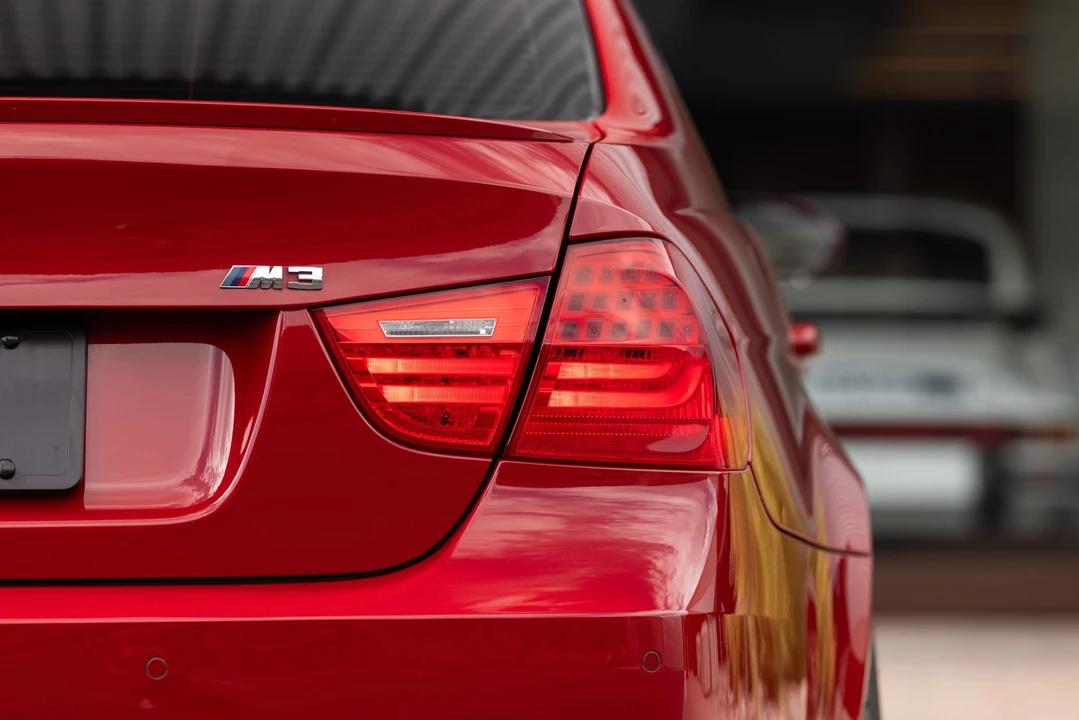 2011 BMW E90 M3 Sedan - Image 24 of 31