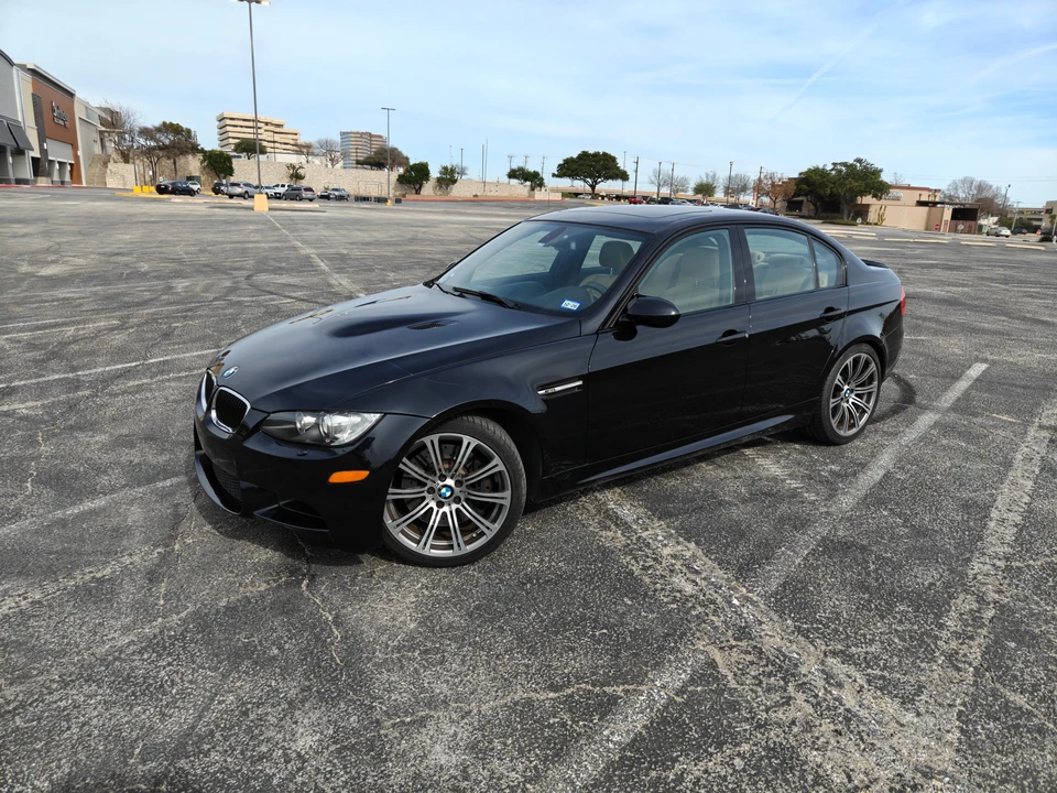 2011 BMW E90 M3 Sedan - Image 8 of 31