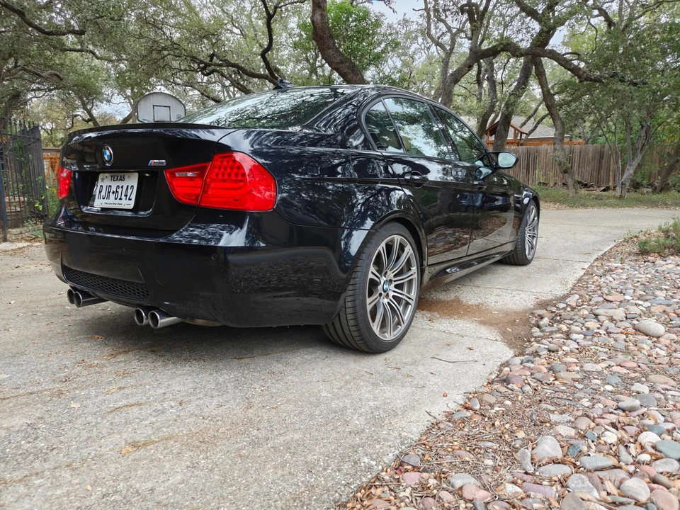 2011 BMW E90 M3 Sedan - Image 24 of 31