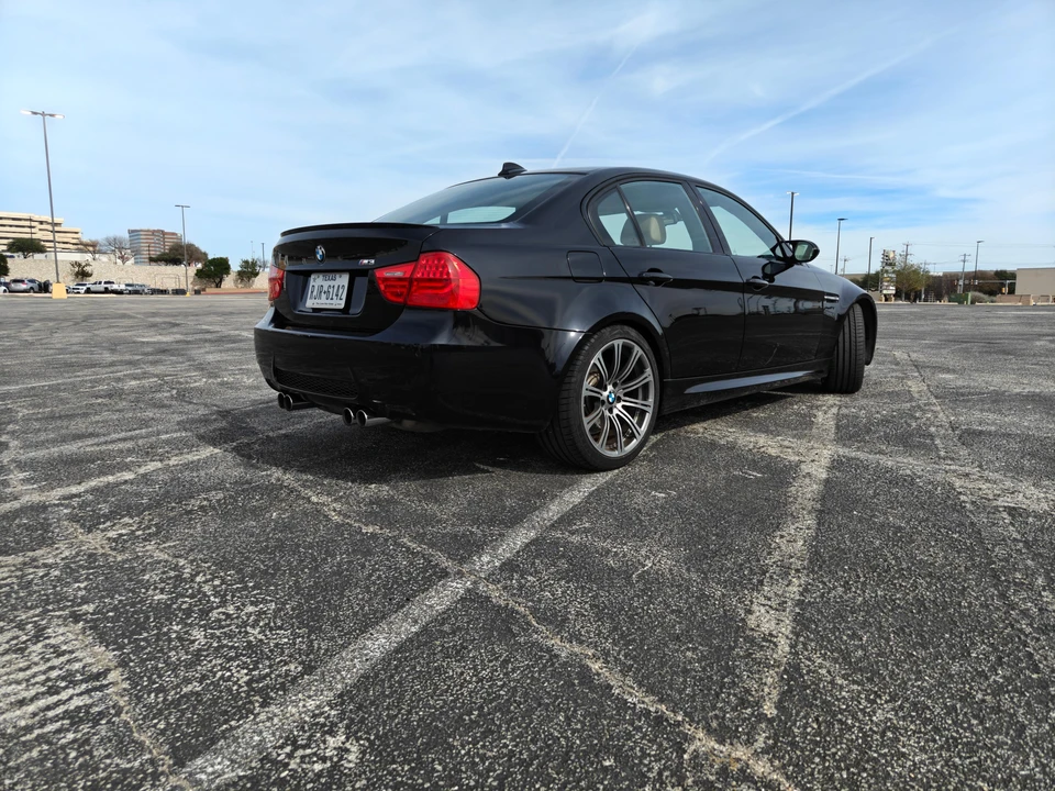 2011 BMW E90 M3 Sedan - Image 14 of 31