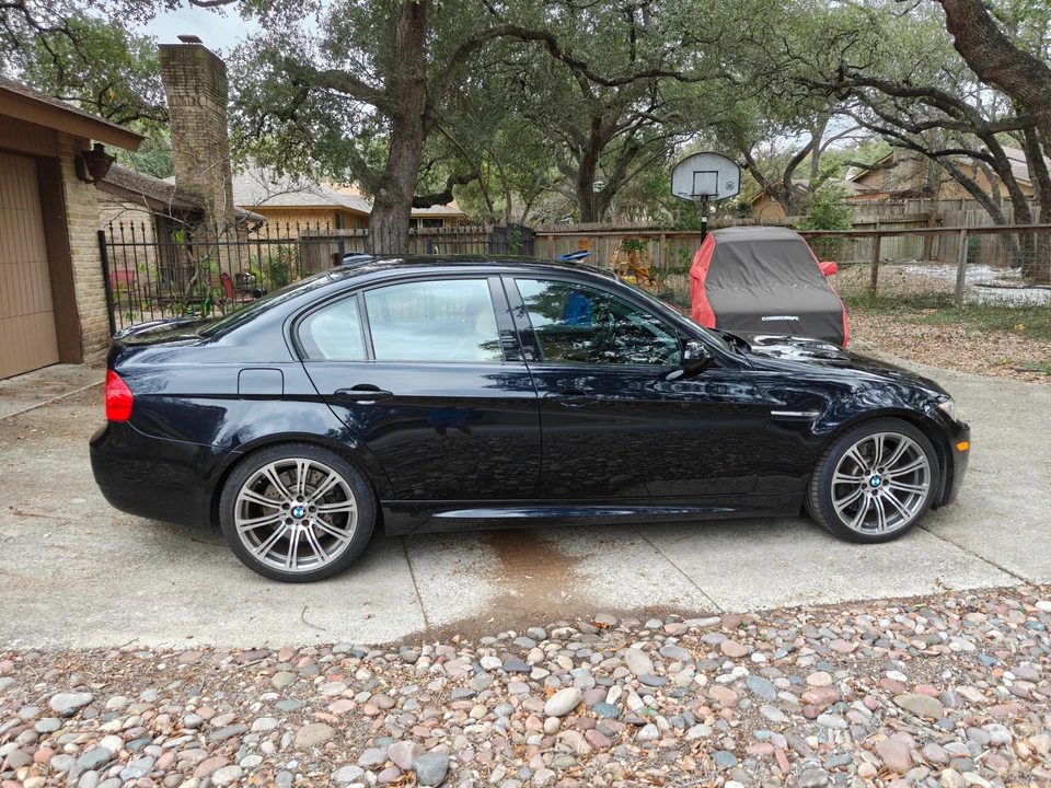 2011 BMW E90 M3 Sedan - Image 25 of 31