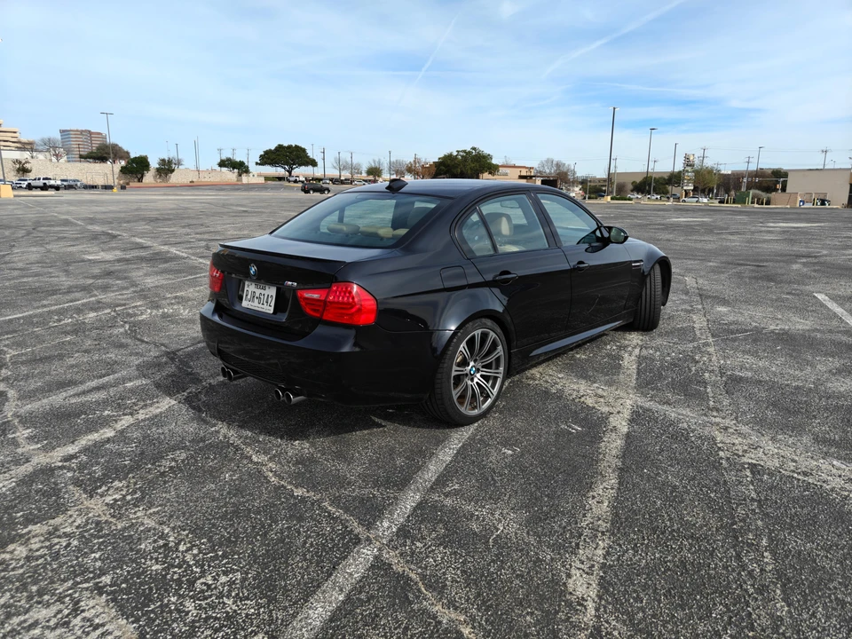 2011 BMW E90 M3 Sedan - Image 15 of 31