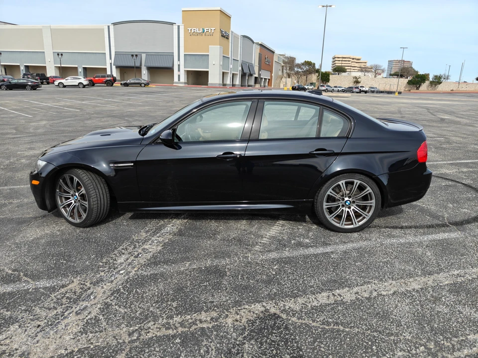 2011 BMW E90 M3 Sedan - Image 10 of 31