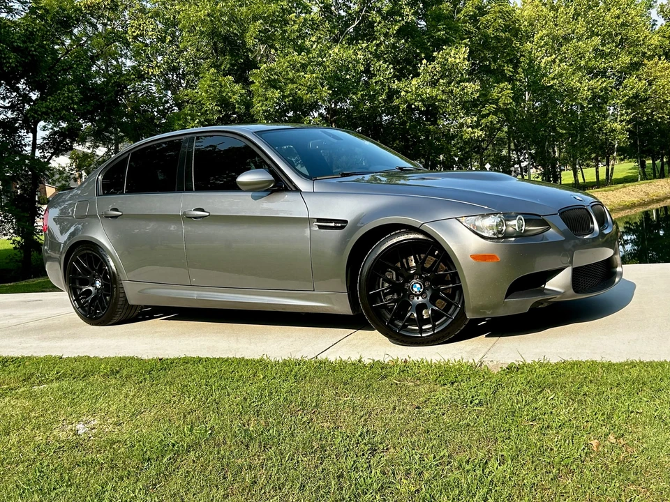 2011 BMW E90 M3 Sedan - Image 9 of 31