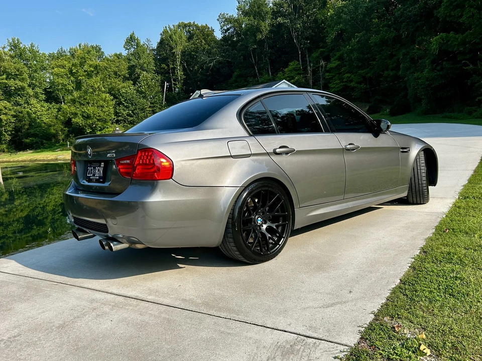 2011 BMW E90 M3 Sedan - Image 16 of 31