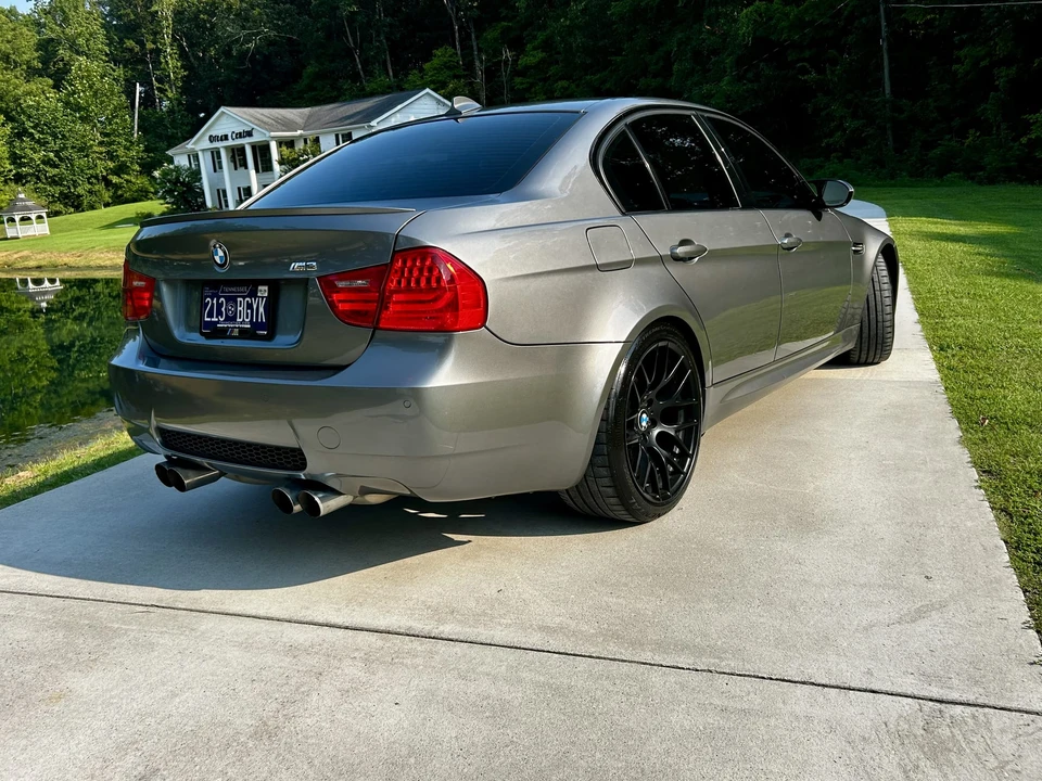 2011 BMW E90 M3 Sedan - Image 17 of 31