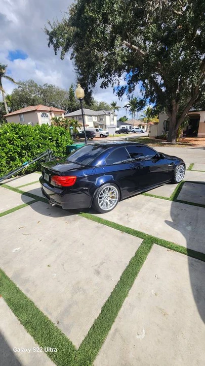 2011 BMW E93 M3 Convertible - Image 6 of 16