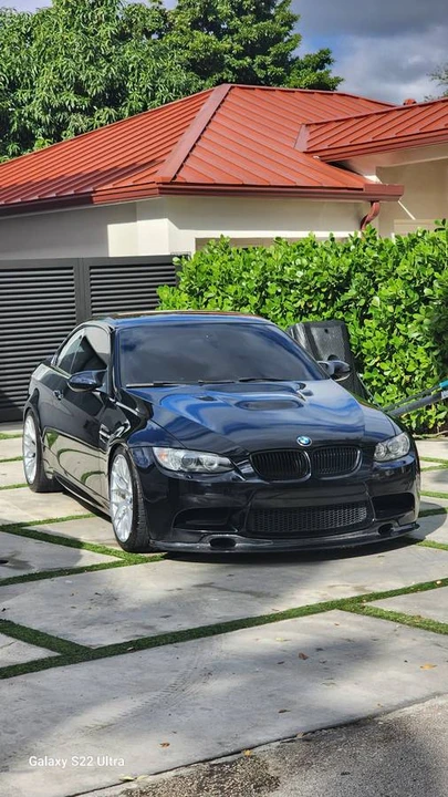 2011 BMW E93 M3 Convertible - Image 5 of 16