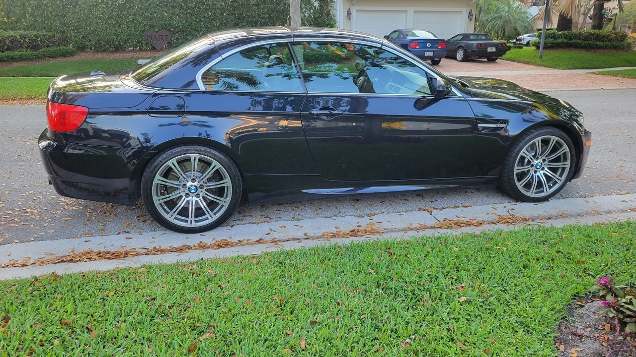 2011 BMW M3 - Image 18 of 21
