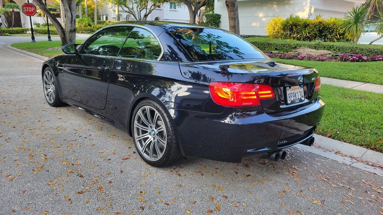 2011 BMW M3 - Image 4 of 21