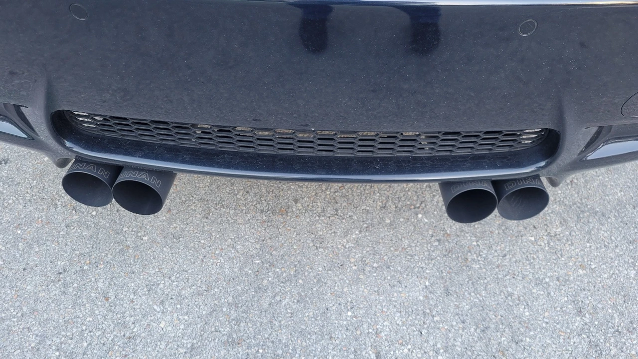 2011 BMW M3 - Image 14 of 21