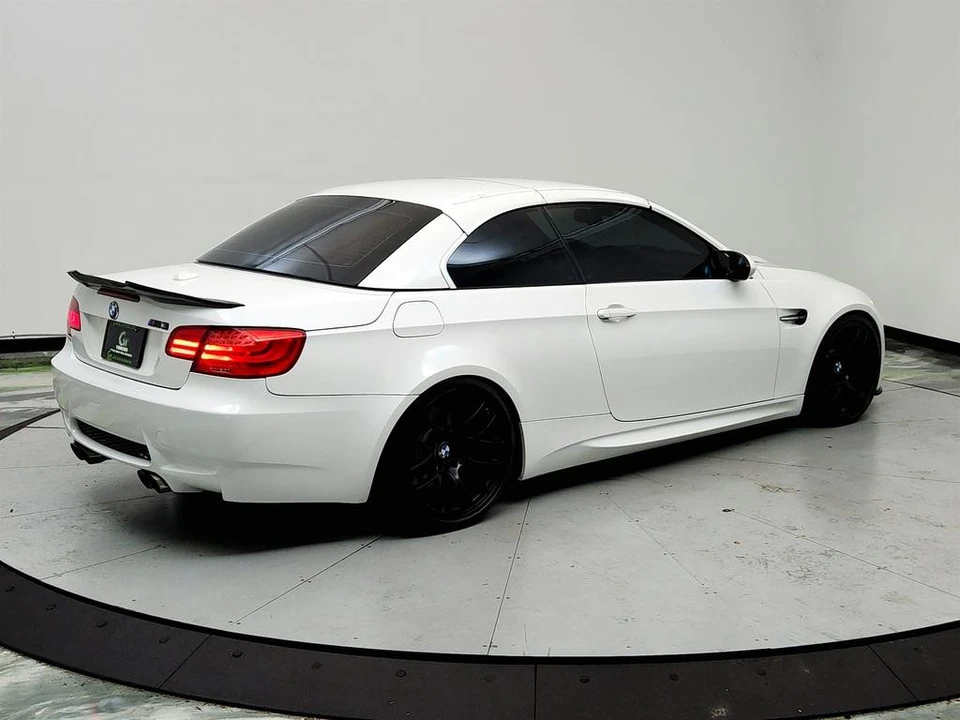 2011 BMW M3 - Image 5 of 12