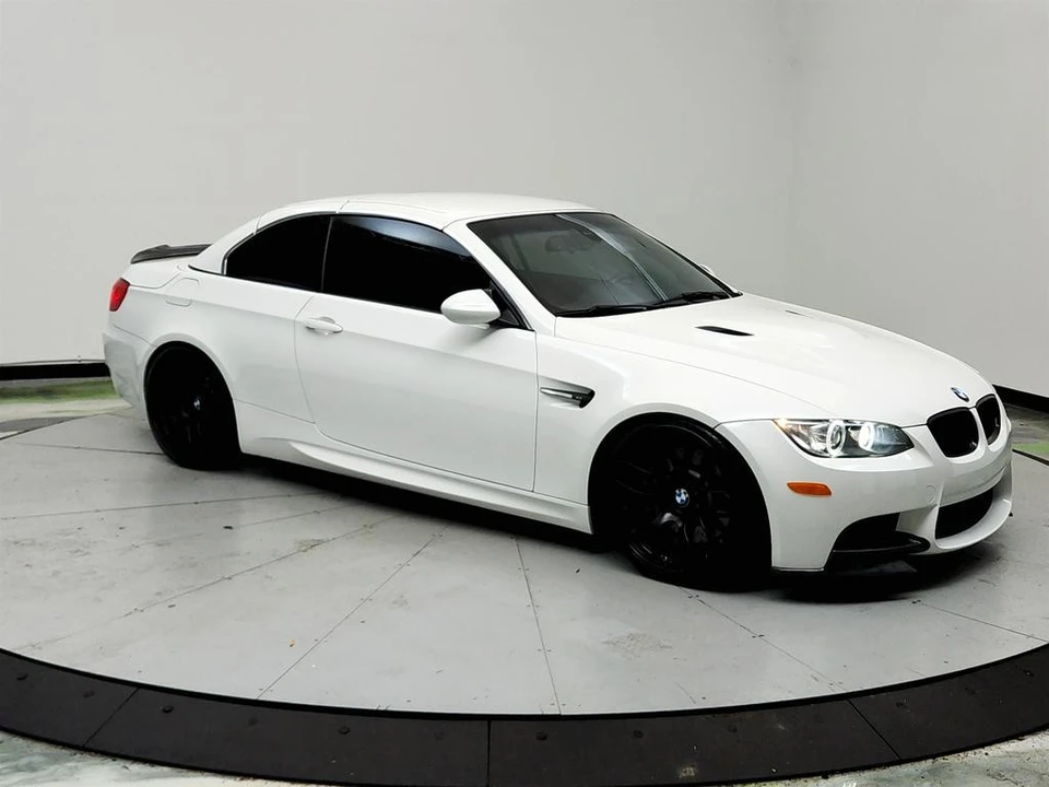 2011 BMW M3 - Image 3 of 12