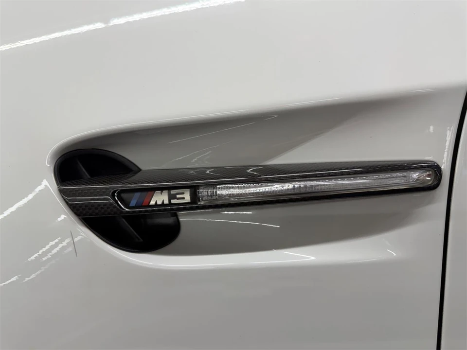 2011 BMW M3 - Image 28 of 31