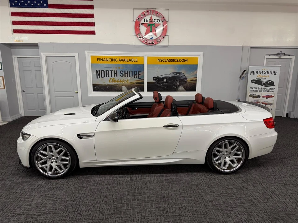 2011 BMW M3 - Image 9 of 31
