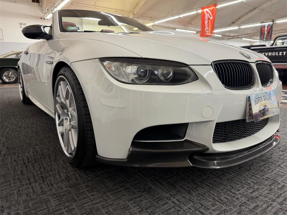 2011 BMW M3 - Image 12 of 31