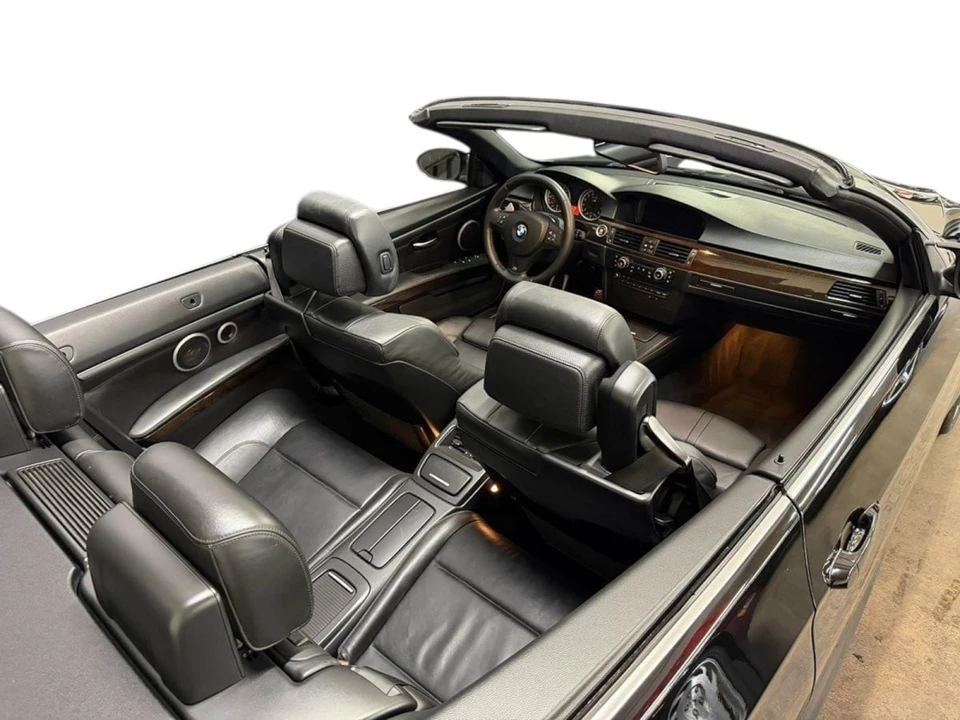 2011 BMW M3 - Image 11 of 21