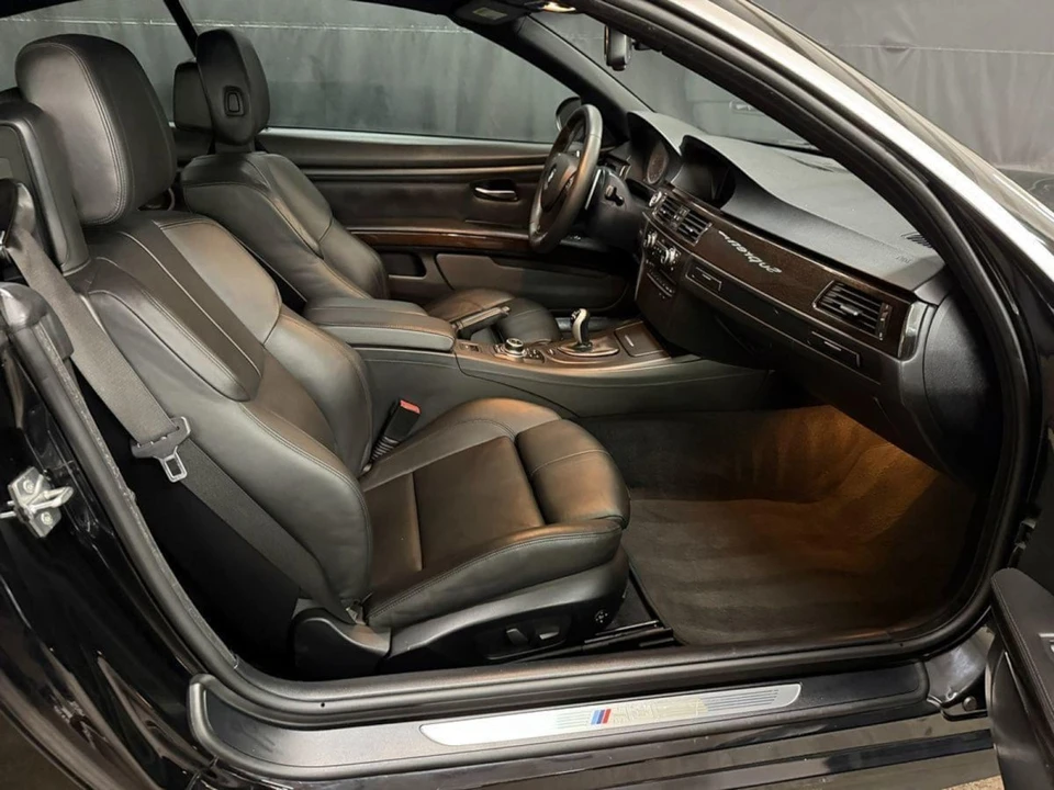 2011 BMW M3 - Image 19 of 21