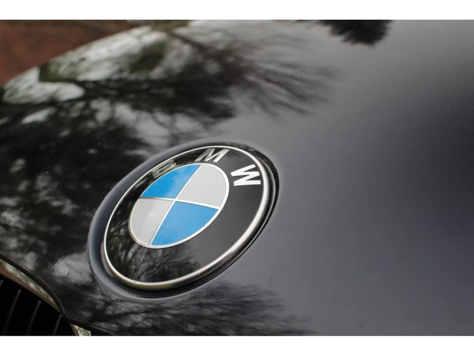2011 BMW M3 - Image 5 of 31