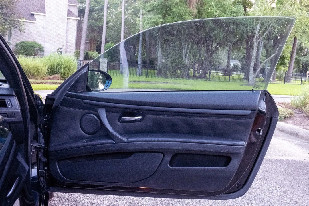 2011 BMW M3 - Image 19 of 27